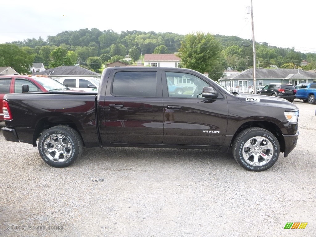 2019 1500 Big Horn Crew Cab 4x4 - Rugged Brown Pearl / Black photo #6