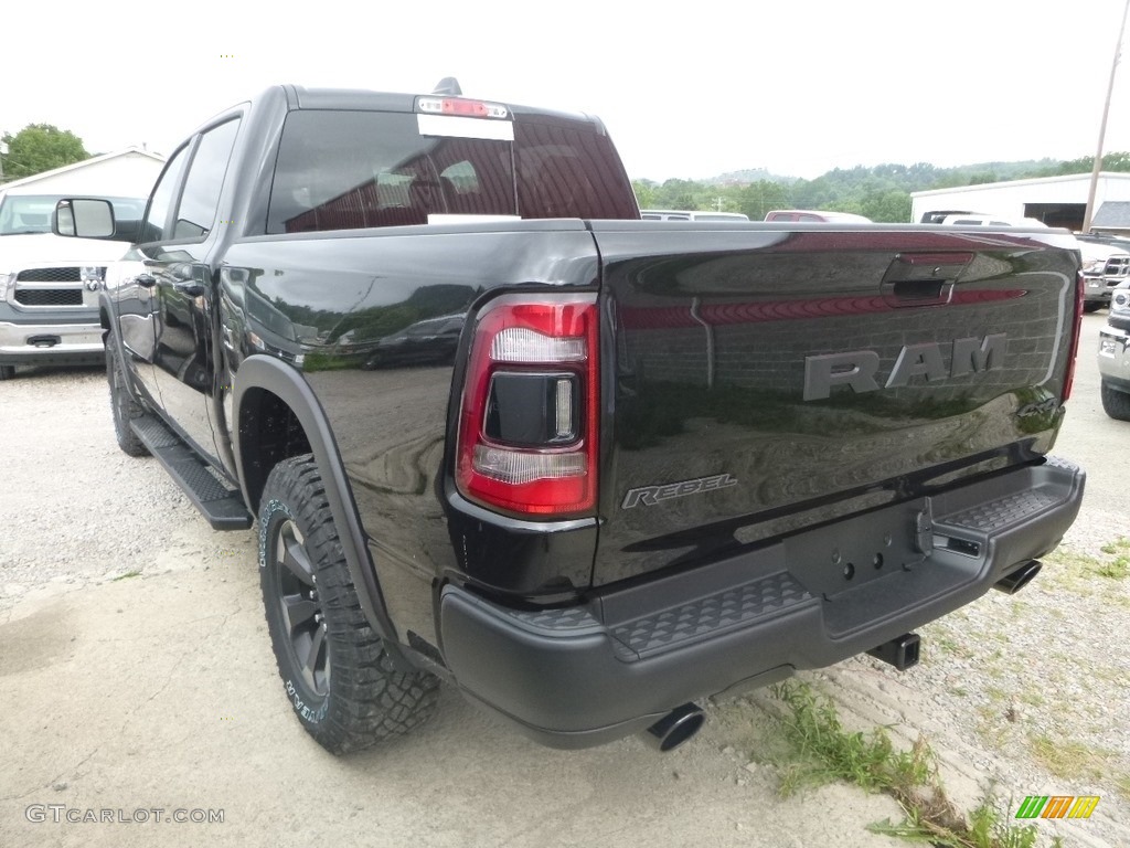 2019 1500 Rebel Crew Cab 4x4 - Diamond Black Crystal Pearl / Black/Red photo #3