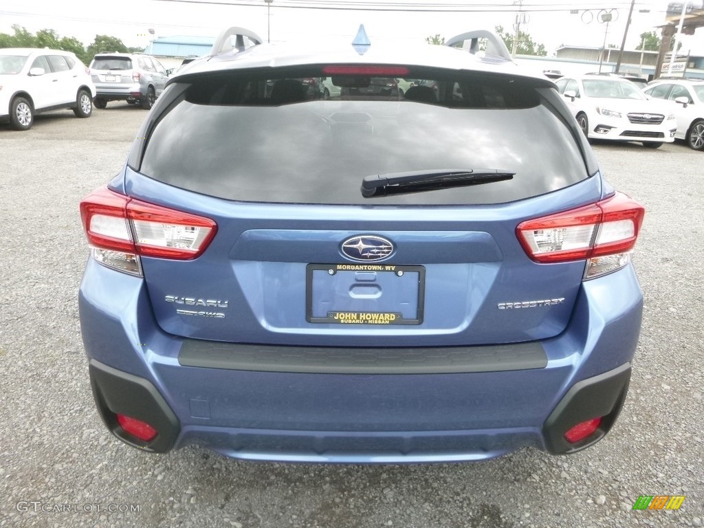 2019 Crosstrek 2.0i Premium - Quartz Blue Pearl / Black photo #5