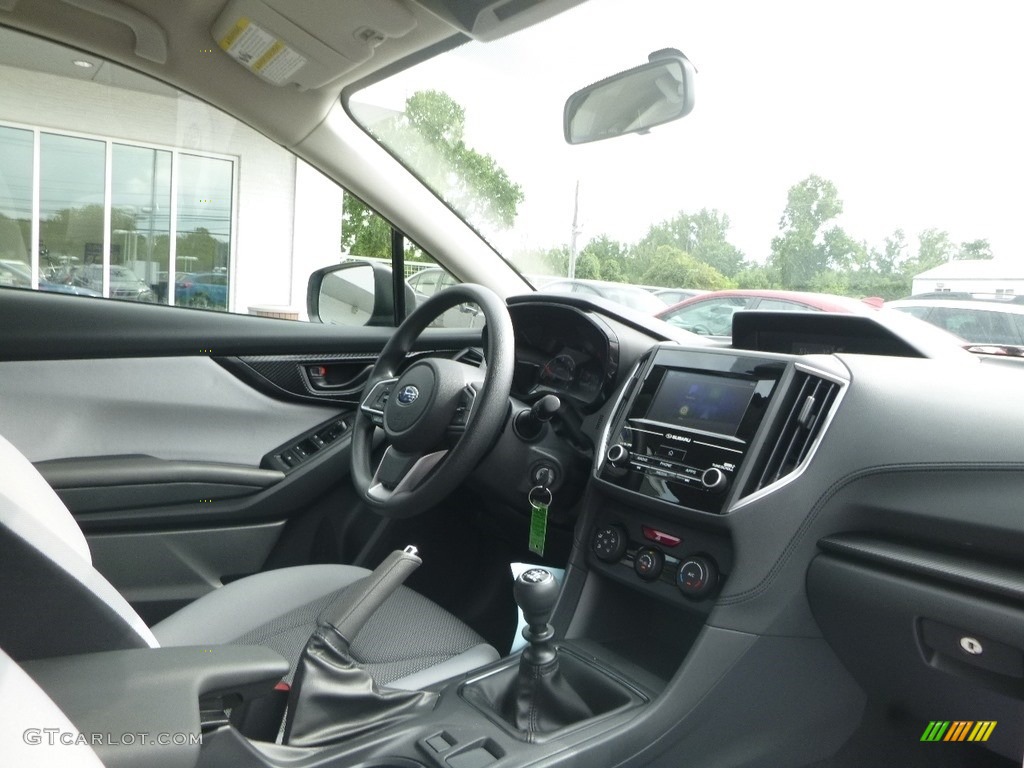 2019 Crosstrek 2.0i - Quartz Blue Pearl / Gray photo #11