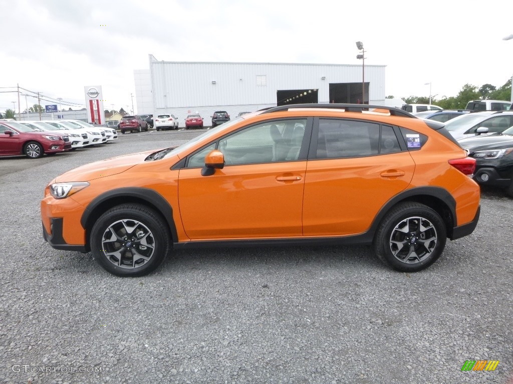 2019 Crosstrek 2.0i Premium - Sunshine Orange / Gray photo #7