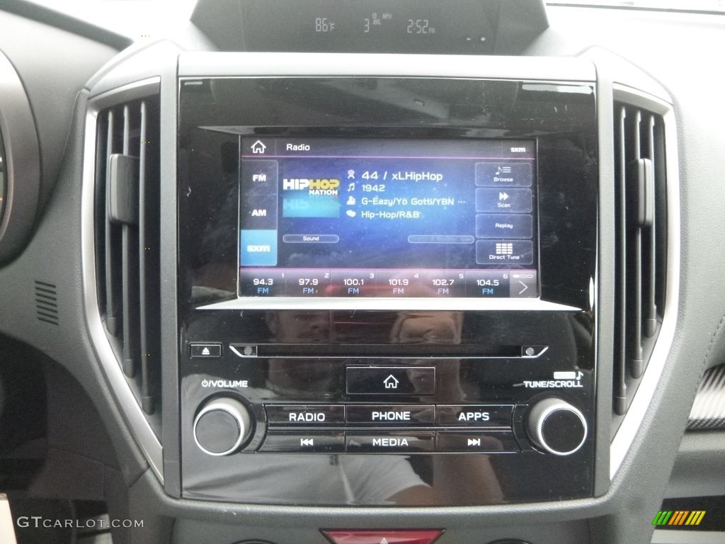 2019 Crosstrek 2.0i Premium - Sunshine Orange / Gray photo #16