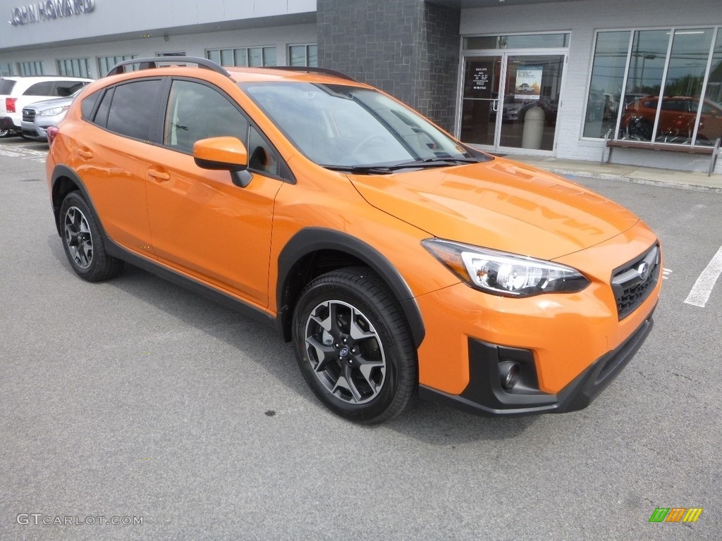 2019 Crosstrek 2.0i Premium - Sunshine Orange / Black photo #1