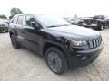 Diamond Black Crystal Pearl - Grand Cherokee Laredo 4x4 Photo No. 8