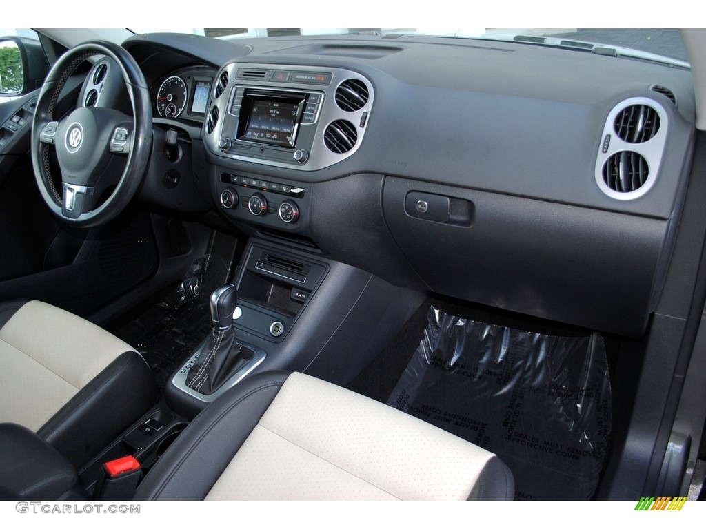 2016 Tiguan S - Pepper Gray Metallic / Beige/Black photo #18