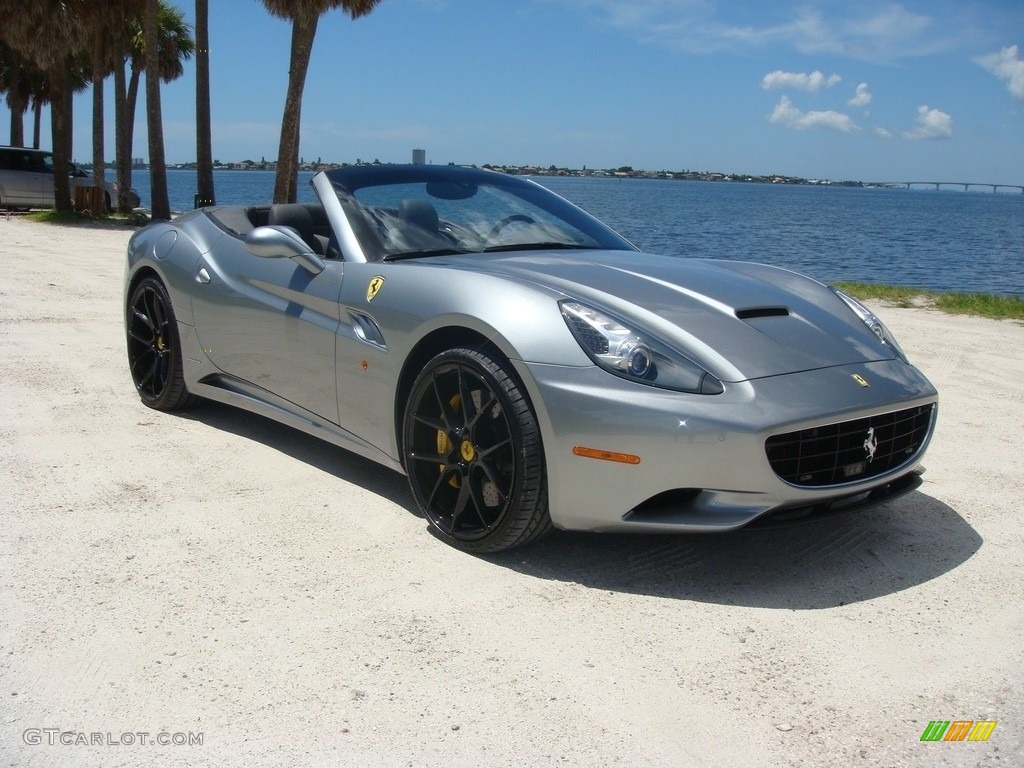 2011 California  - Grigio Silverstone (Dark Grey Metallic) / Grigio Scuro photo #1
