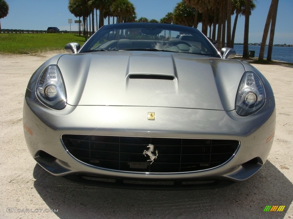 2011 California  - Grigio Silverstone (Dark Grey Metallic) / Grigio Scuro photo #2