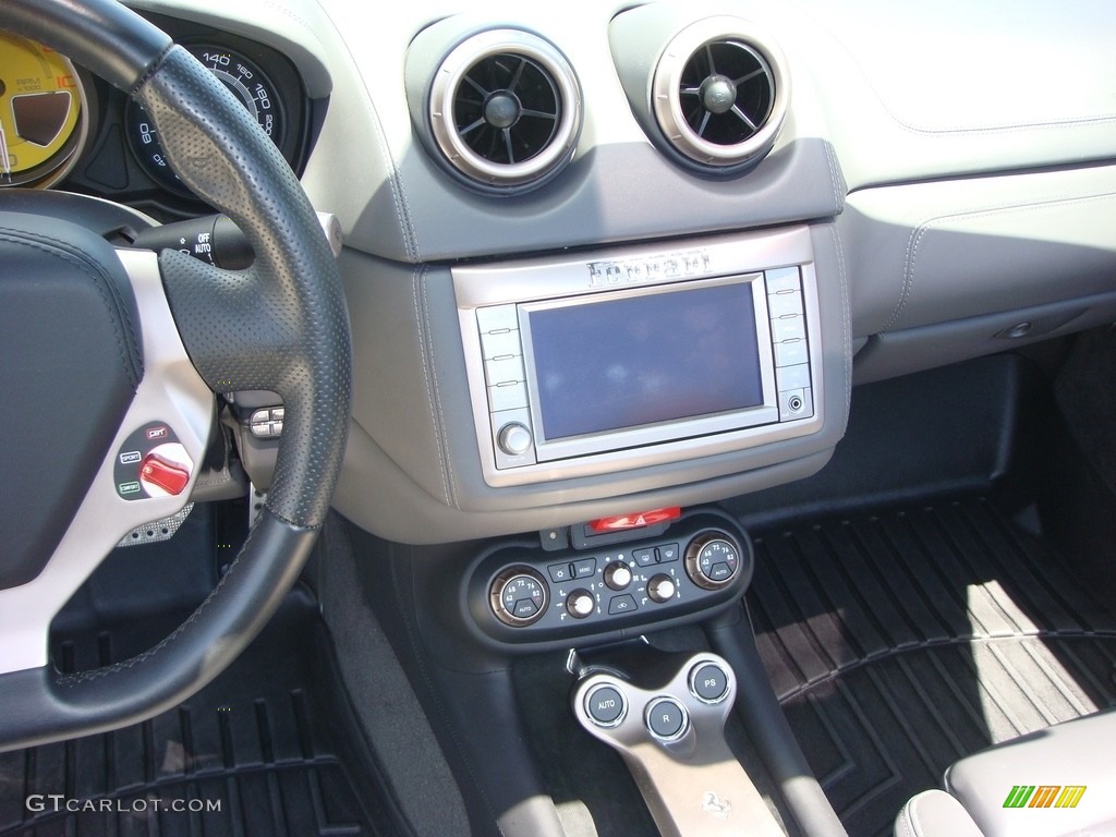 2011 California  - Grigio Silverstone (Dark Grey Metallic) / Grigio Scuro photo #13