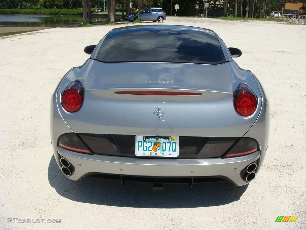 2011 California  - Grigio Silverstone (Dark Grey Metallic) / Grigio Scuro photo #24