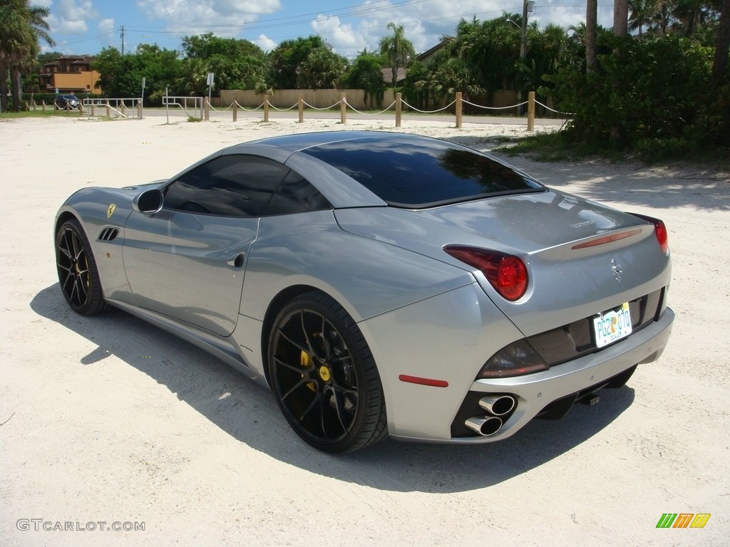 2011 California  - Grigio Silverstone (Dark Grey Metallic) / Grigio Scuro photo #25