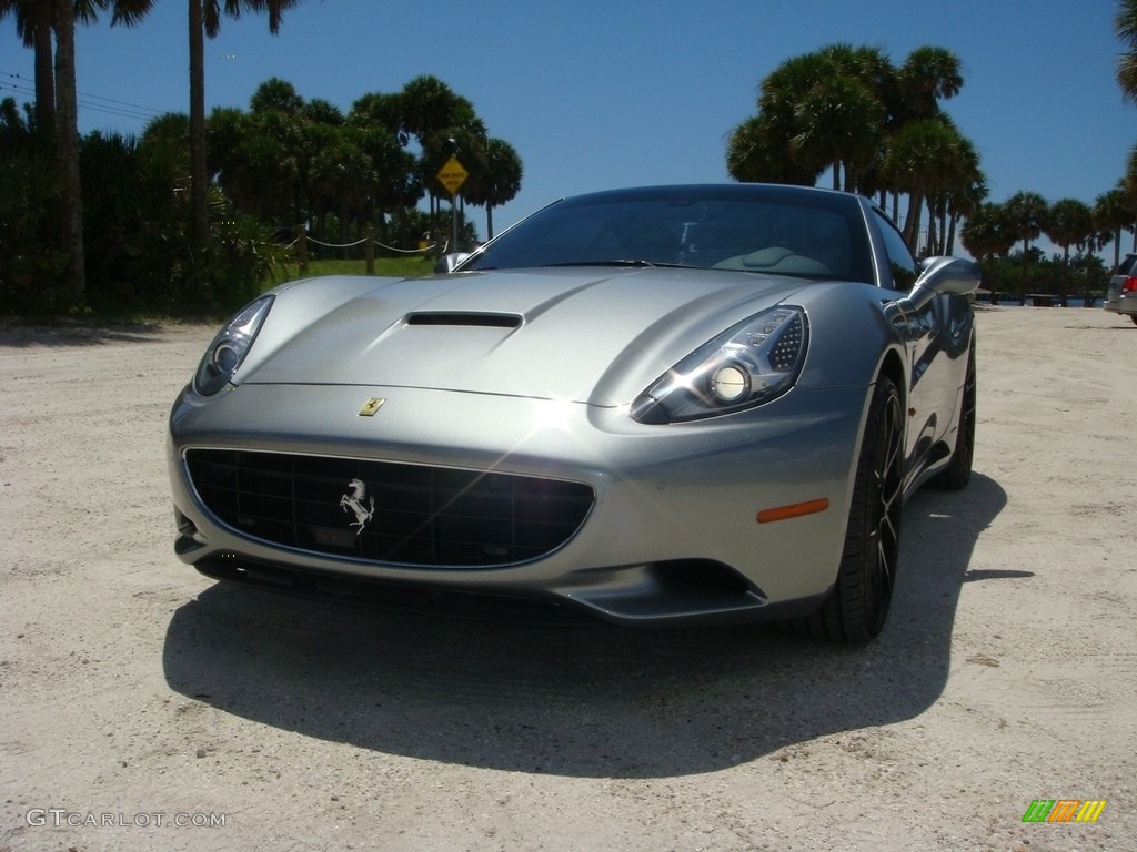 2011 California  - Grigio Silverstone (Dark Grey Metallic) / Grigio Scuro photo #34