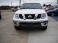 Avalanche White - Frontier NISMO King Cab Photo No. 6