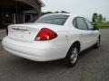 2001 Vibrant White Ford Taurus SES  photo #3