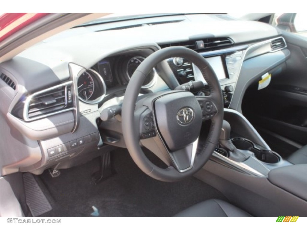 2018 Camry SE - Ruby Flare Pearl / Black photo #13