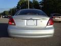 2001 Silver Frost Metallic Ford Taurus SE  photo #5