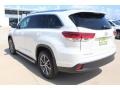 2018 Blizzard White Pearl Toyota Highlander XLE  photo #6