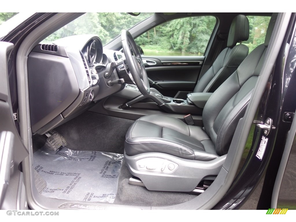 Black Interior 2017 Porsche Cayenne Platinum Edition Photo #128915812