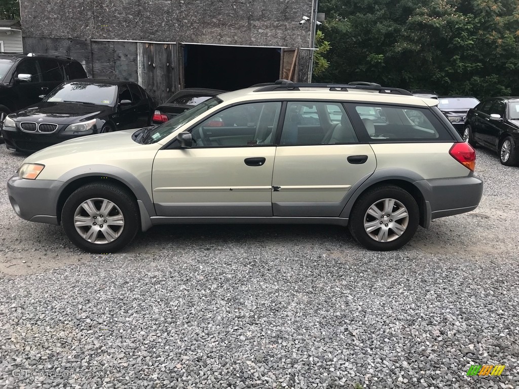 2005 Outback 2.5i Wagon - Brilliant Silver Metallic / Taupe photo #3