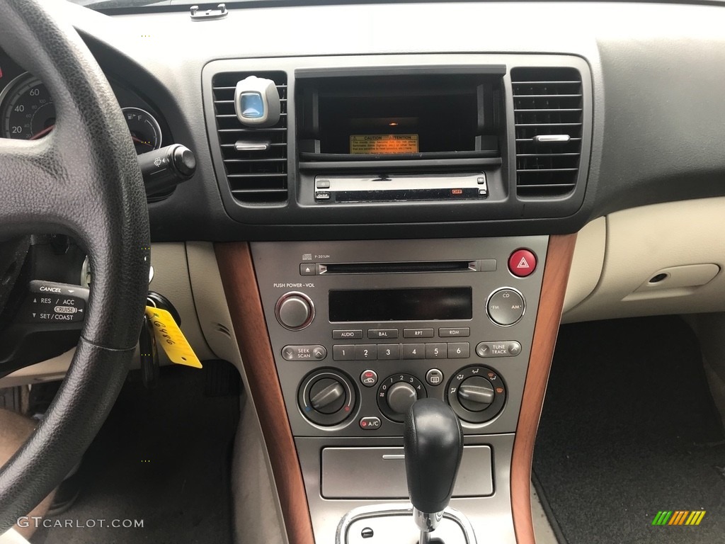 2005 Outback 2.5i Wagon - Brilliant Silver Metallic / Taupe photo #15