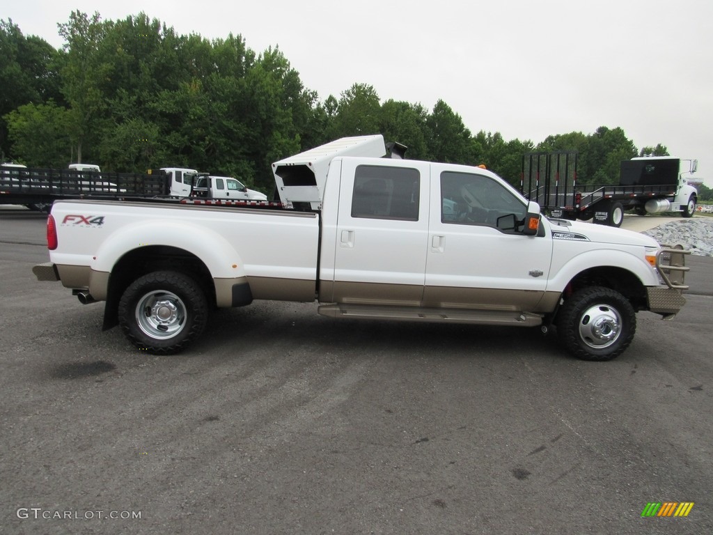2014 F350 Super Duty Lariat Crew Cab 4x4 Dually - Oxford White / Adobe photo #6