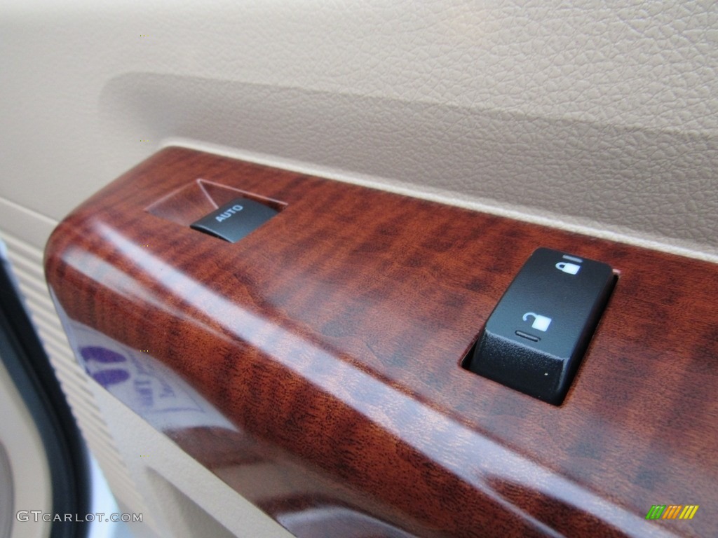 2014 F350 Super Duty Lariat Crew Cab 4x4 Dually - Oxford White / Adobe photo #10