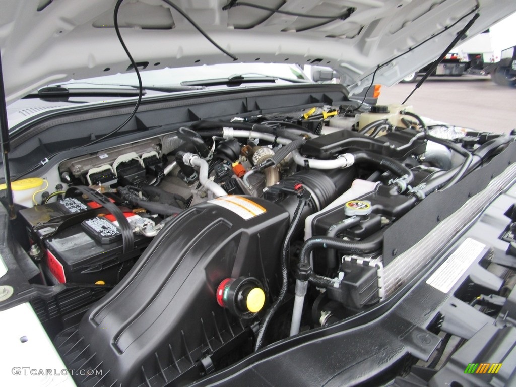 2014 F350 Super Duty Lariat Crew Cab 4x4 Dually - Oxford White / Adobe photo #40