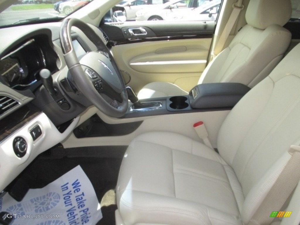 Light Dune Interior 2019 Lincoln MKT AWD Photo #128926289