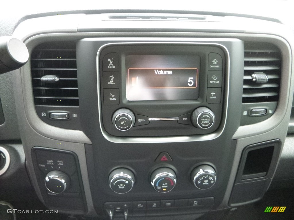 2017 2500 Tradesman Crew Cab 4x4 - Black Forest Green Pearl / Black/Diesel Gray photo #17