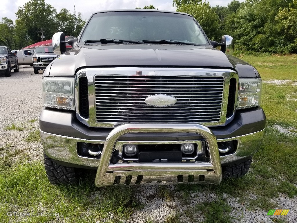 2006 F350 Super Duty Lariat Crew Cab 4x4 - Dark Shadow Grey Metallic / Medium Flint photo #3