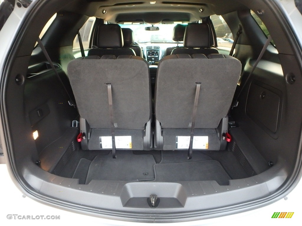 2015 Explorer XLT 4WD - Ingot Silver / Charcoal Black photo #4