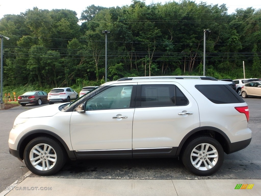 2015 Explorer XLT 4WD - Ingot Silver / Charcoal Black photo #6