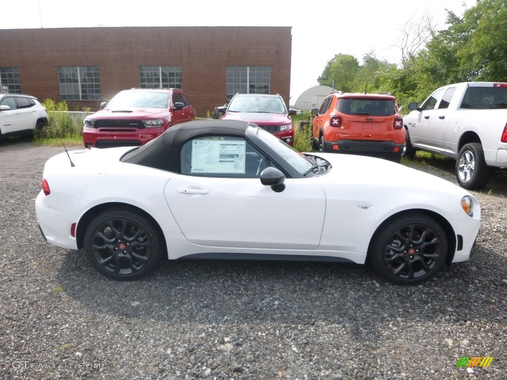 White 2019 Fiat 124 Spider Abarth Roadster Exterior Photo #128930934