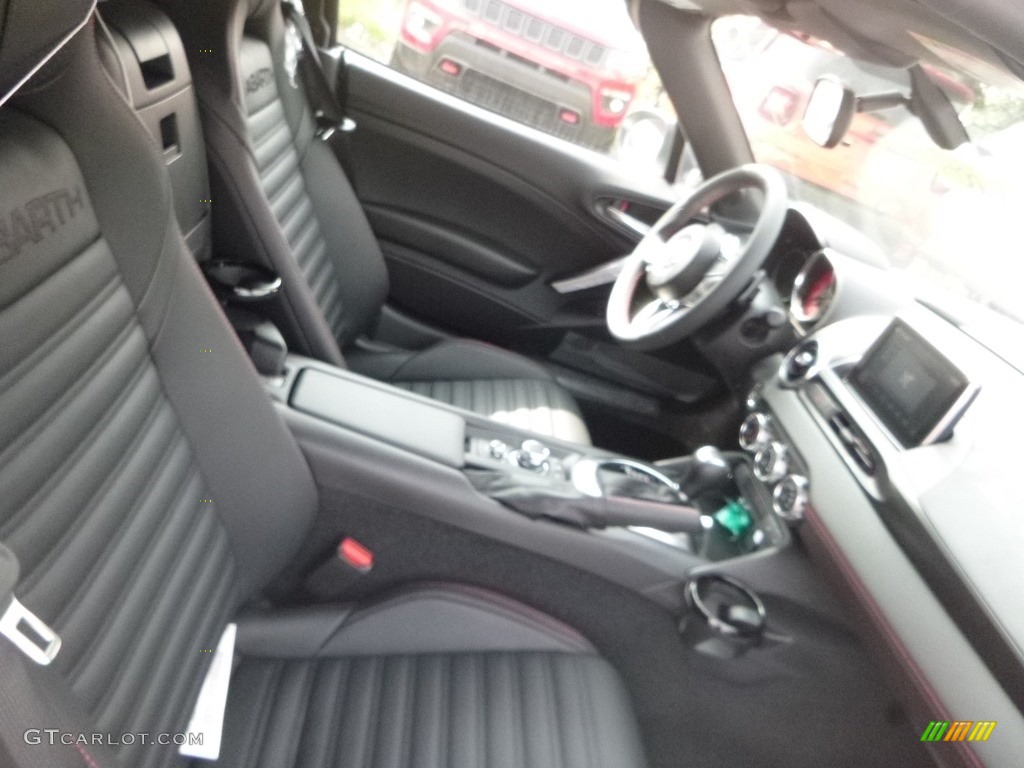 Nero (Black) Interior 2019 Fiat 124 Spider Abarth Roadster Photo #128931024