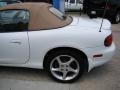 Pure White - MX-5 Miata Roadster Photo No. 20