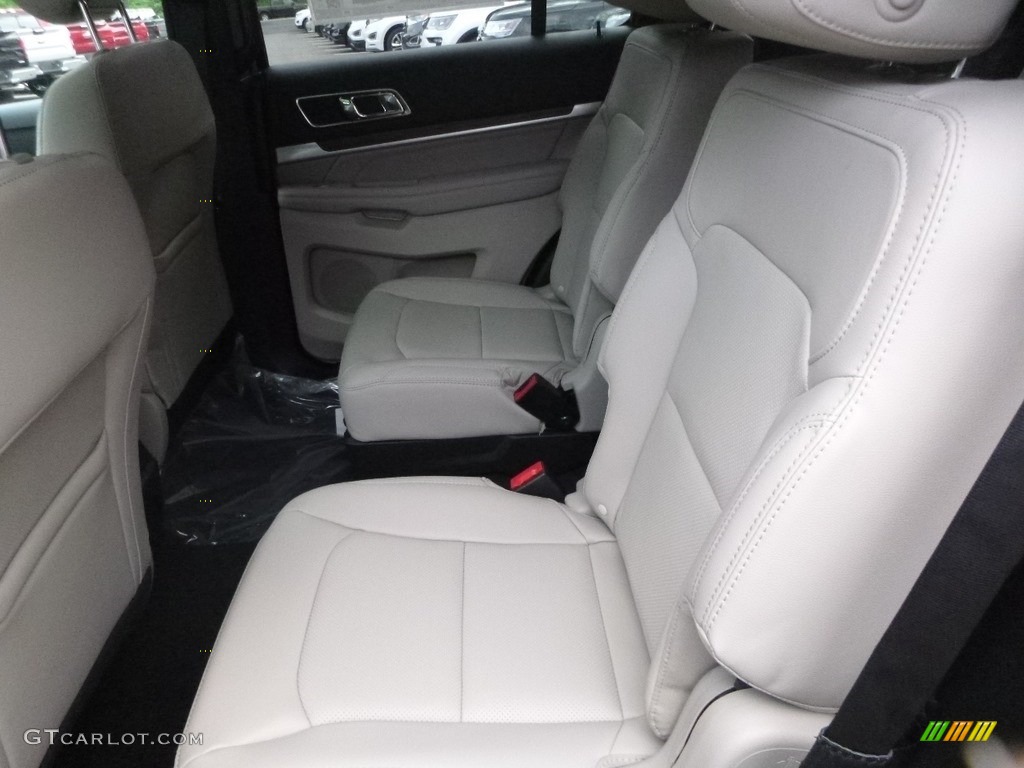 2018 Explorer Limited 4WD - Burgundy Velvet / Medium Stone photo #8