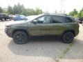 Olive Green Pearl - Cherokee Trailhawk 4x4 Photo No. 2