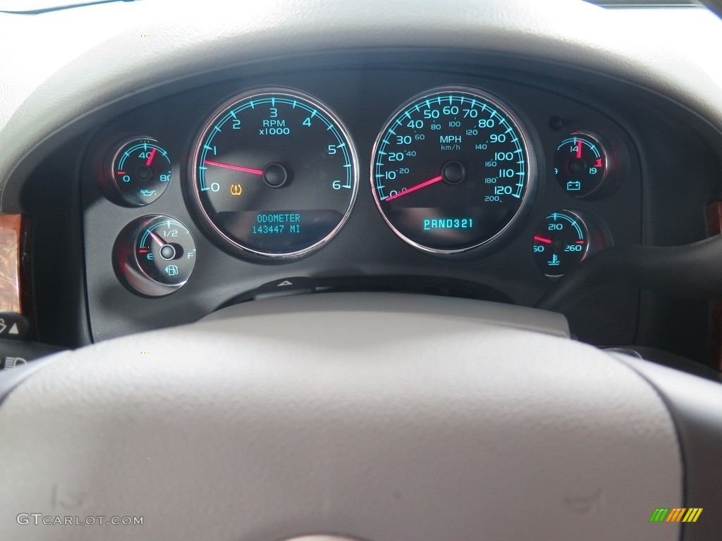 2007 Suburban 1500 LTZ 4x4 - Silver Birch Metallic / Light Titanium/Dark Titanium photo #15