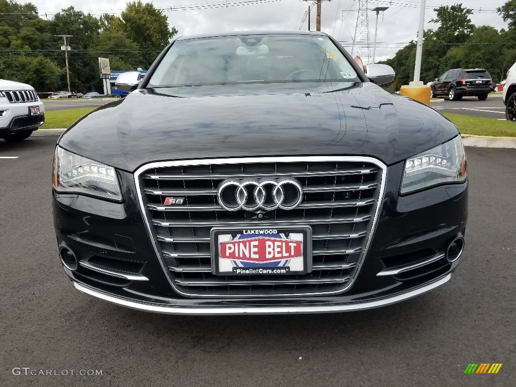 2014 S8 quattro S - Brilliant Black / Black photo #2