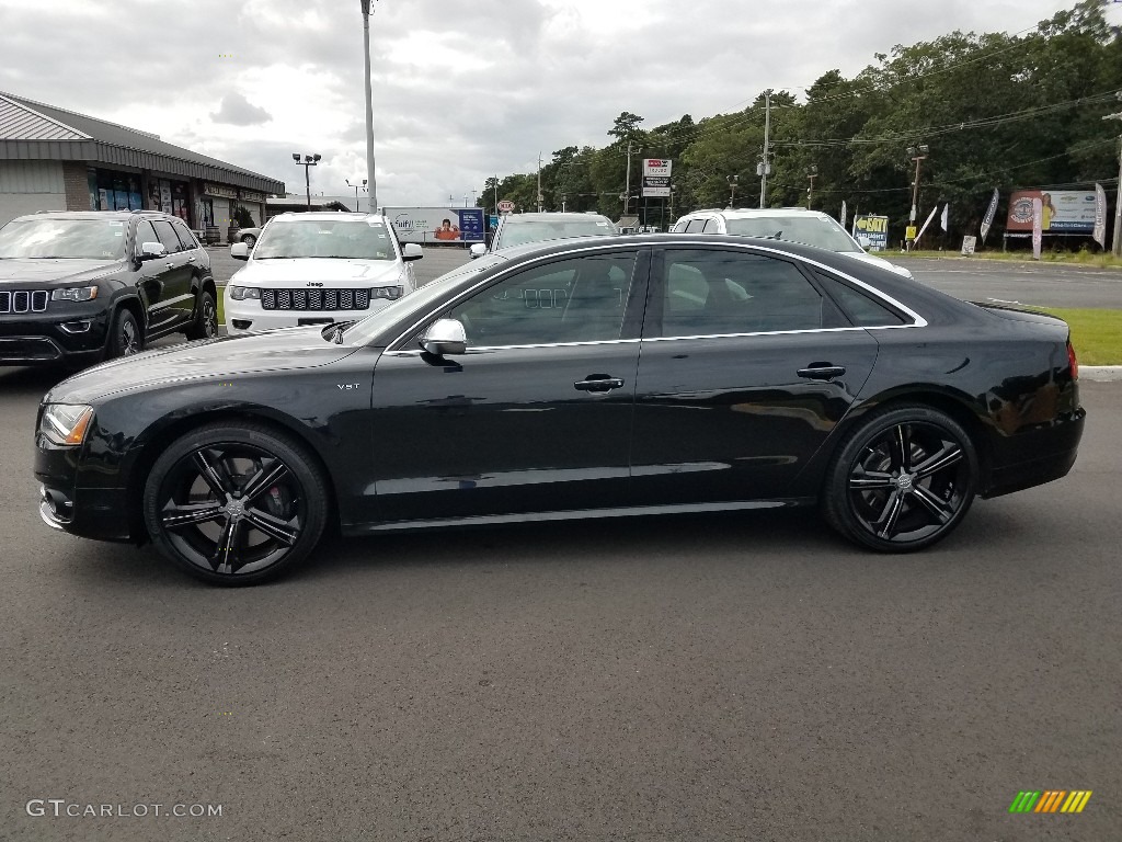 2014 S8 quattro S - Brilliant Black / Black photo #3