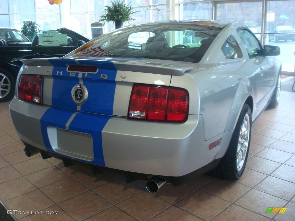2008 Mustang Shelby GT500KR Coupe - Brilliant Silver Metallic / Black photo #5