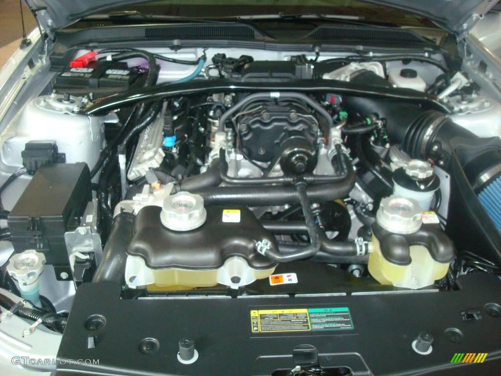 2008 Mustang Shelby GT500KR Coupe - Brilliant Silver Metallic / Black photo #26