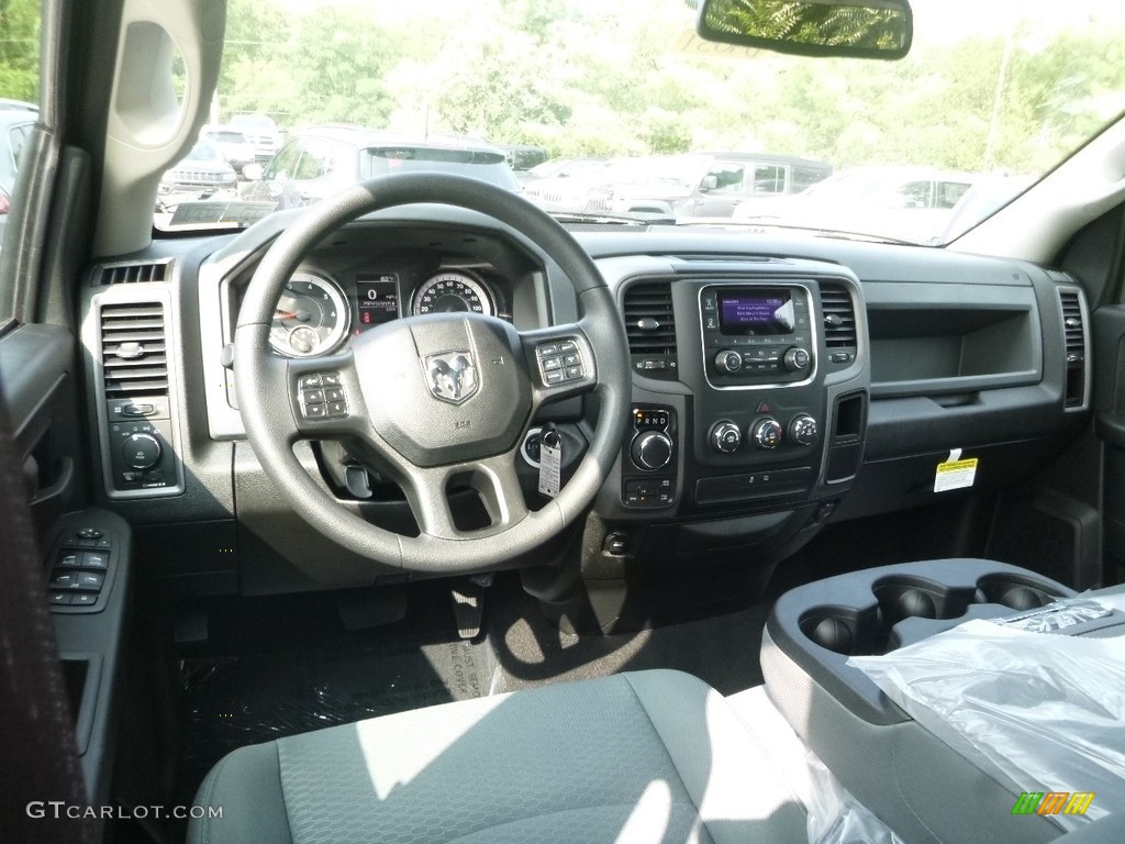 2019 1500 Classic Express Quad Cab 4x4 - Maximum Steel Metallic / Black/Diesel Gray photo #13