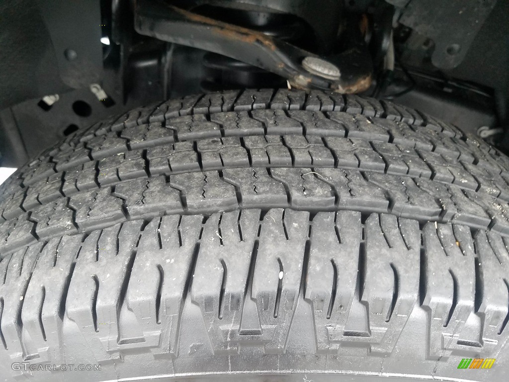 2016 F150 XLT Regular Cab 4x4 - Shadow Black / Medium Earth Gray photo #39