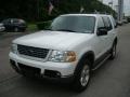 2004 Oxford White Ford Explorer XLT 4x4  photo #5