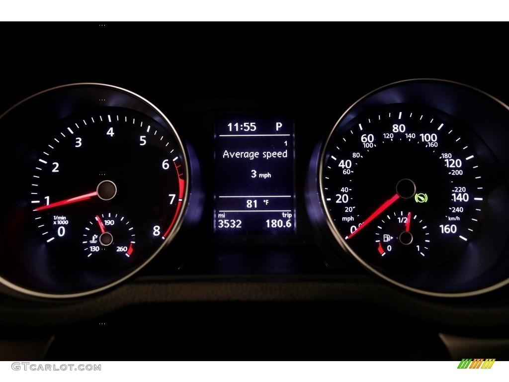 2018 Volkswagen Passat R-Line Gauges Photo #128948172