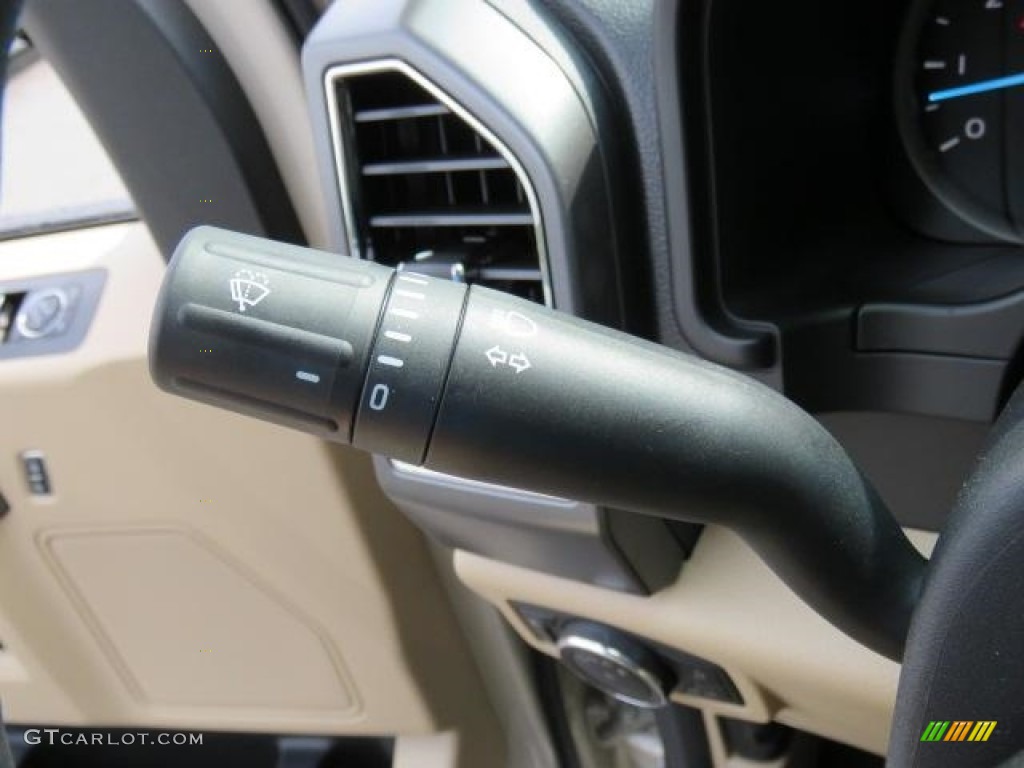 2018 F150 XLT SuperCrew 4x4 - White Gold / Light Camel photo #18