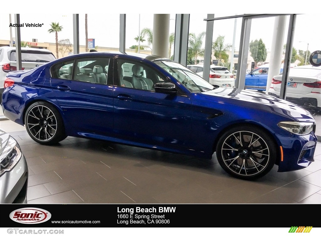 Marina Bay Blue metallic BMW M5
