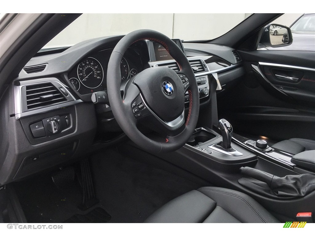 2018 3 Series 330i Sedan - Alpine White / Black photo #4