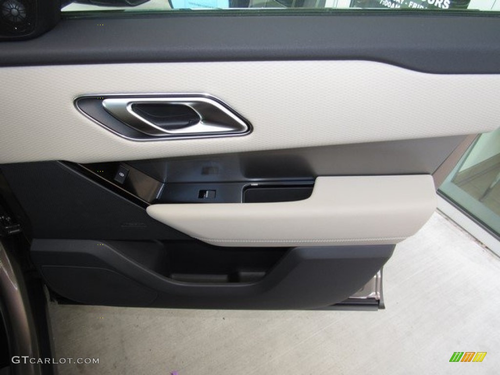 2019 Land Rover Range Rover Velar S Light Oyster/Ebony Door Panel Photo #128953545