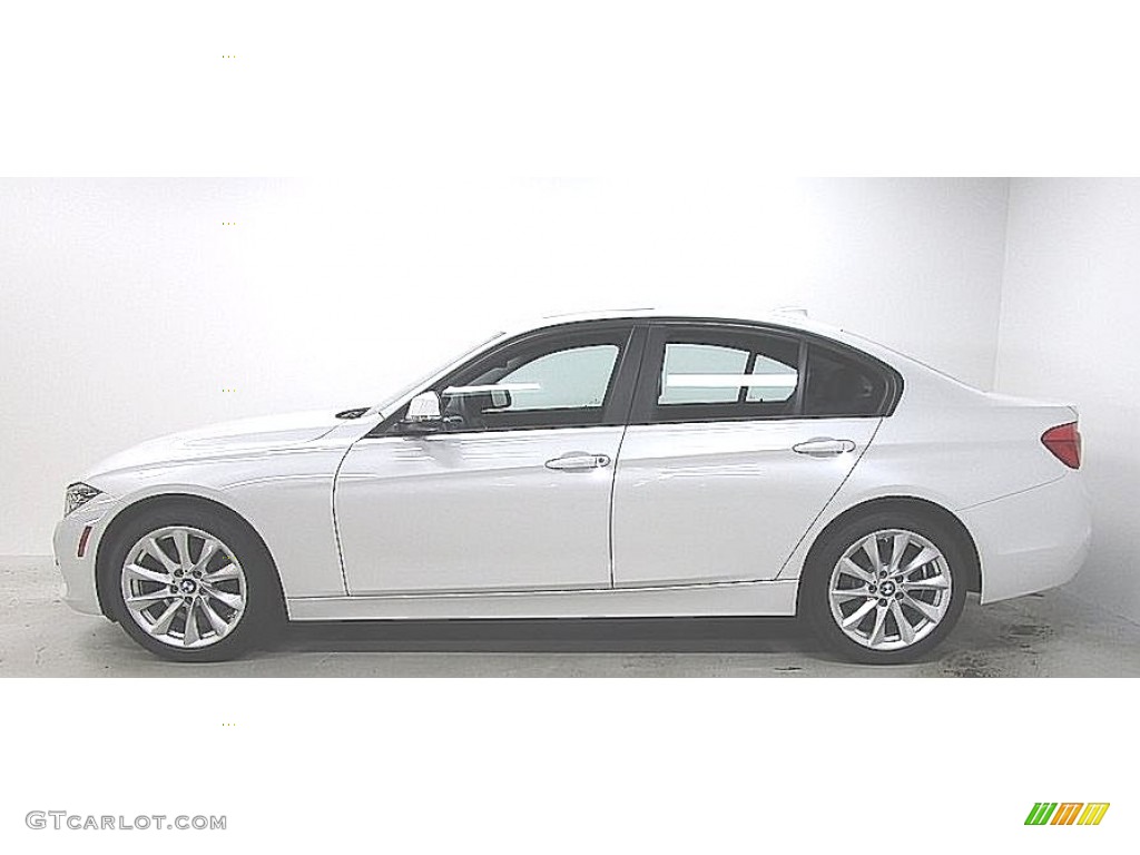 2018 3 Series 320i xDrive Sedan - Alpine White / Black photo #2